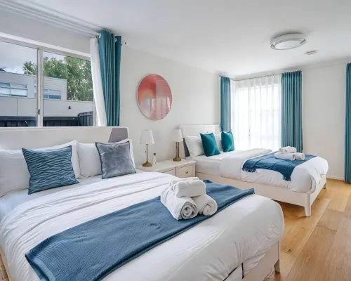 Spacious 4B House in PointCook Hotels in Point Cook