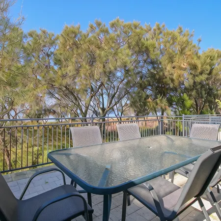 Estuary Waterfront - View from your Courtyard!