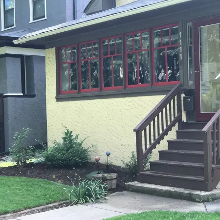 Relaxing Oak Park Home
