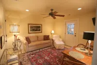 Boundary Street Getaway in Old Town Bluffton!