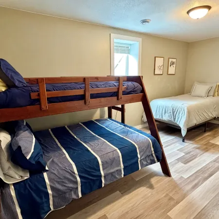 Driftwood Lodge on Little Pine