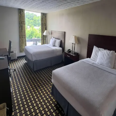 Days Inn by Wyndham Fort Wright Cincinnati Area