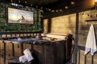 Romantic Cabin with Sauna, Fitness Room in Gatlinburg, Near NP, Pet-Friendly - Romantic