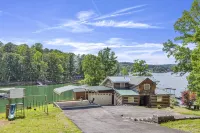 No Steps, Game Room, Canoe & Kayaks, Dock, All Paved Roads! 10 Min to 2 Marinas! - petit déjeuner