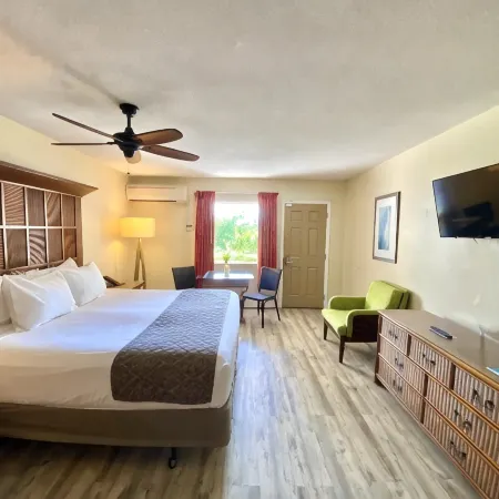 Bolongo Bay Beach Resort