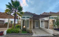Villa Salma with Private Mini Pool by N2K - piscina