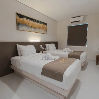 Cozzy Stay Hotel Semarang by Sinergi Hotels near Water Blaster