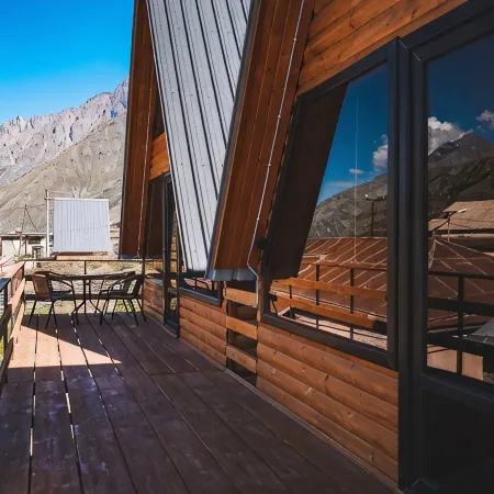 Luno Cottage Отели в г. Степанцминда