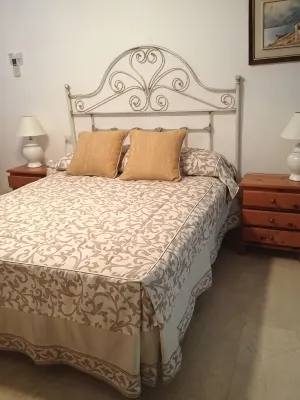 2 Bed Det.Villa in la Manga Club.  5g Wi-Fi, Pool, A/C  Winter Monthly Discounts