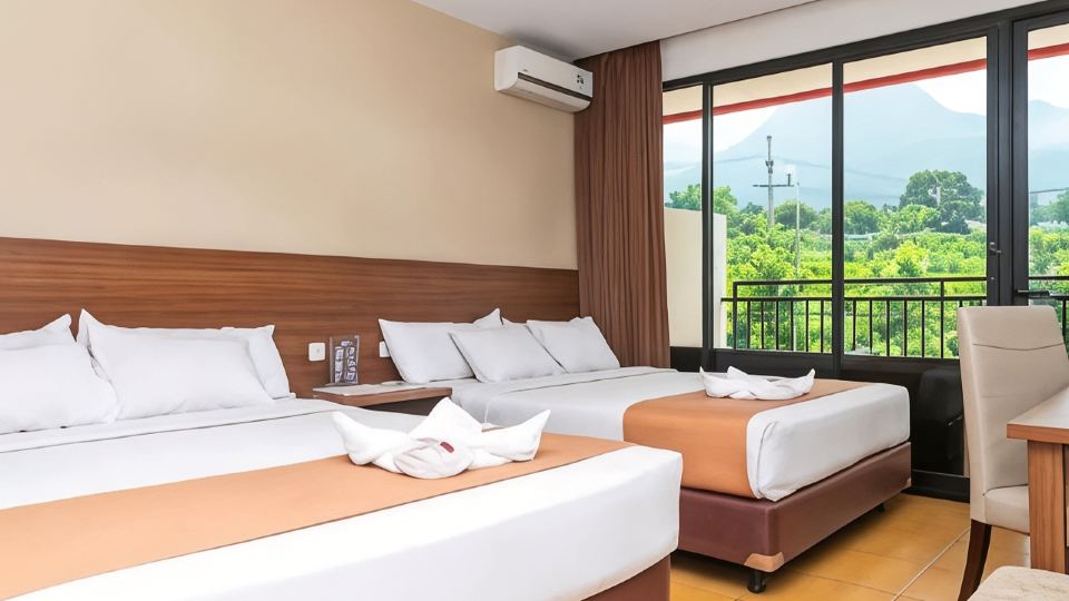 Grand Batu Inn