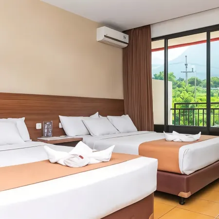 Grand Batu Inn