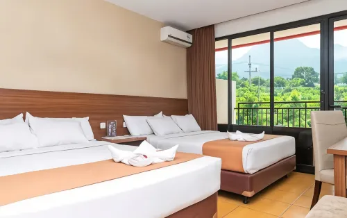 Grand Batu Inn