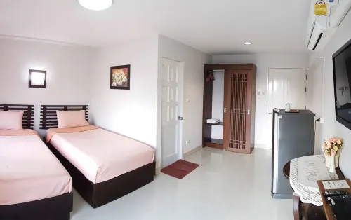 Pornkasem House - Hostels