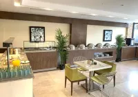 Eurobuilding Hotel & Suites Coro - Desayuno