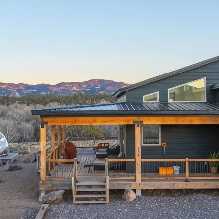 Brycegate Retreat, Cabin, Star Dome Bedroom, Fire Pit, Hammocks, Views, Pets, EV
