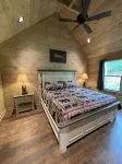 SwimTastic Escape: New Pool Cabin in Wears Valley - مسبح خاص