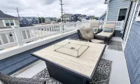 4-Bedroom Vacation Home Steps to Seaside Heights Boardwalk - 4 stjerner