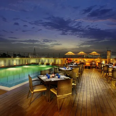 Mahagun Sarovar Portico Suites Các khách sạn gần Đền Akshardham