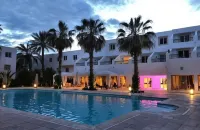Hotel Continental - Pools