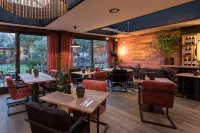 Strandhotel Westduin - 4-Star