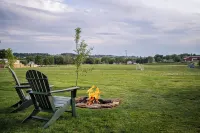 Newly renovated Carriage House, on lovely property near Intercourse, PA - Wifi