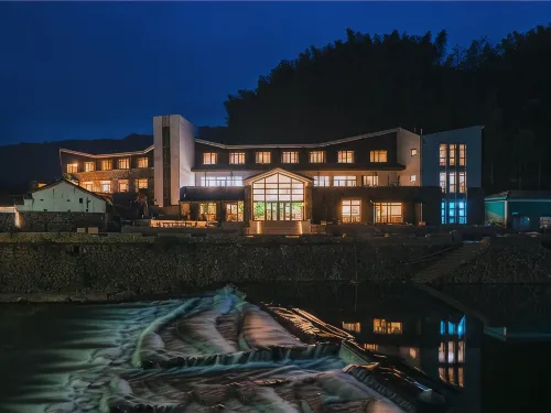 Xiang Xu Zhang Valley Inn - Inns