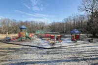 Read Reviews; See Why Guests Love It! Golf Cart, Kayaks & Pools. Dogs Welcome! - Chalets