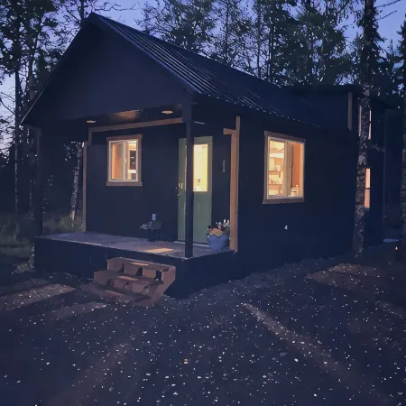 Private Kenai cabin near ocean/airport/fishing