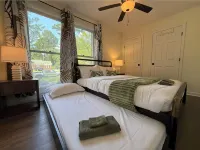 Jungle-Inspired 4BR Oasis - Peaceful & Private - 4 ดาว