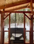 Purcell Woods Chalet – Sleeps 12 - Chalets