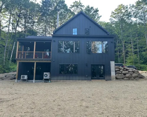 New Modern Mountain Retreat Hotels in Fayston