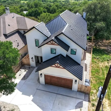 River Front Putting Green King Beds Gruene Retreat