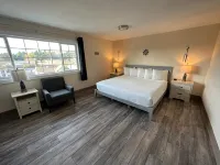 Coastal Inn and Suites - Parkering