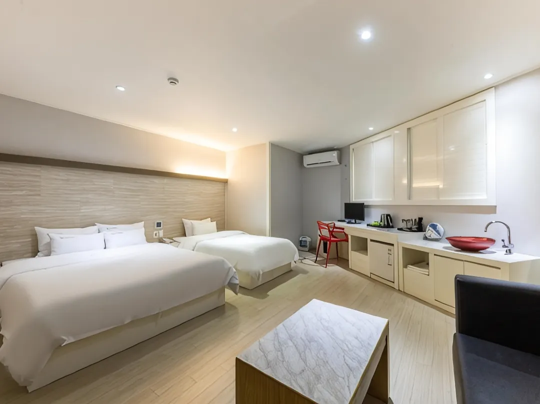 Seosan Hotel Zaza - Taean-gun