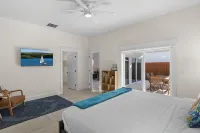 Welcome to Casa Rio Rancho, our vibrant ranch-style house in scenic Jensen Beach - 4-Star