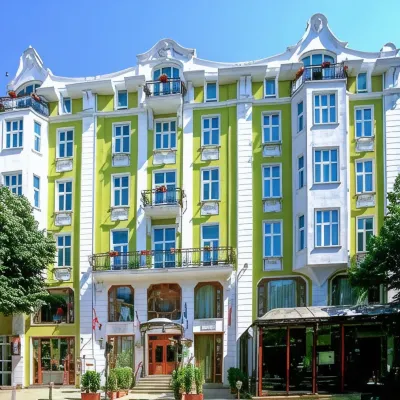Grand Hotel London Hotels near Summer Theatre