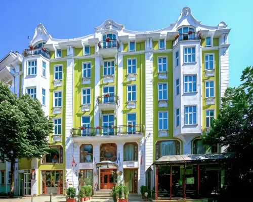 Grand Hotel London Hotels in Odesos