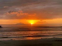 Fox Beach Resort and Dive Center, Inc - pantai