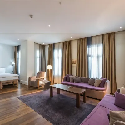 ميسافير سويتس 8 إسطنبول - سبيشل كلاس Hotels near بيوغلو