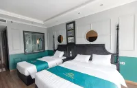 Royal Hotel 2 Mong Cai