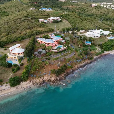Holly's Beach Folly - Amazing Waterfront Villa, Sandy Beachfront, Pool, East End