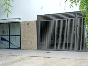 La Casa de Mirna