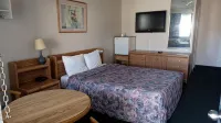 Tropicana Inn - Motels
