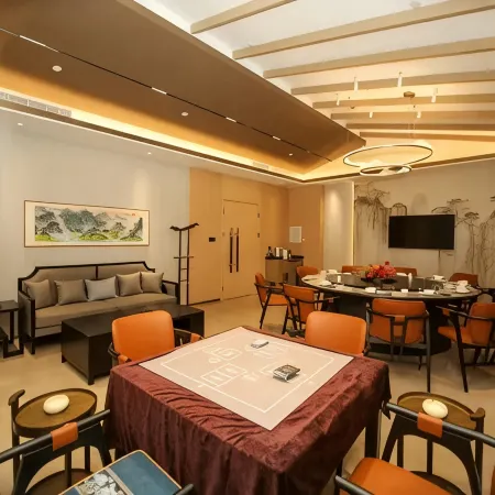 Jinchang Ruitai Hotel (Changtai Garden Shuangjian Market Branch)