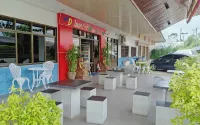Centerpoint Hotel