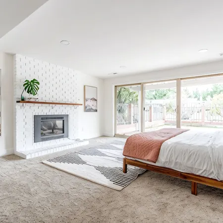 Zen 7-BR Paradise w/ Lake Views and Grape Garden