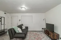 Downtown距BYU-I 3個街區內溫馨兩卧室度假屋 - 3星級
