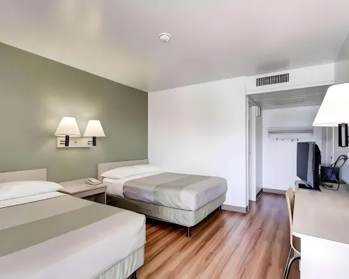 Econo Lodge Midvale Hotels in Midvale