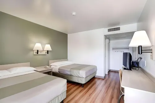 Econo Lodge Midvale