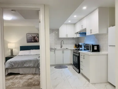 Luxe 3-bedroom unit in North London, close to Masonville and Western University - 民泊